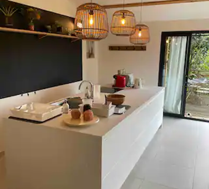 Le Petit Chai Fronsadais